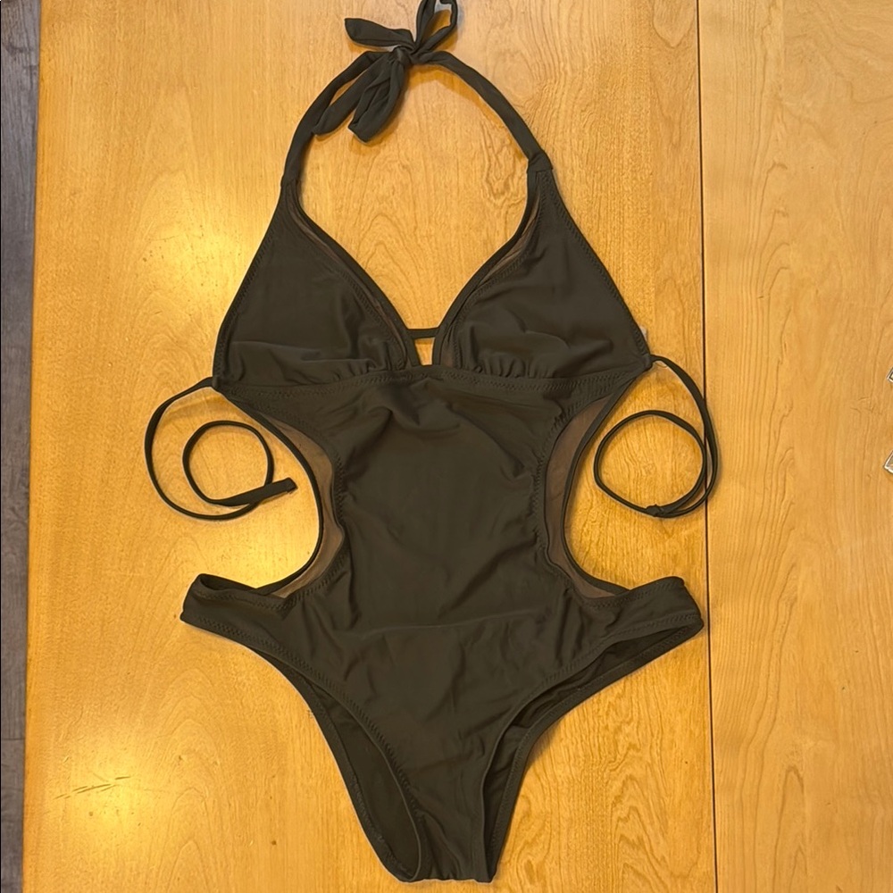 Women’s Halter One Piece Swimsuit with Side Cutouts
